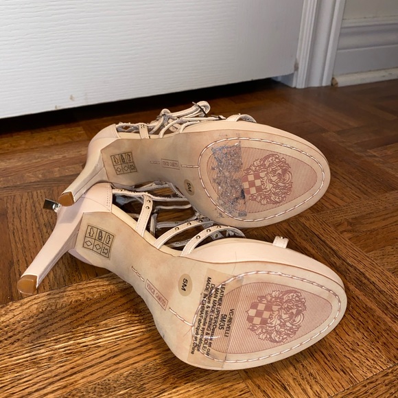 Vince Camuto Size 35 Cage Heels - Picture 6 of 11